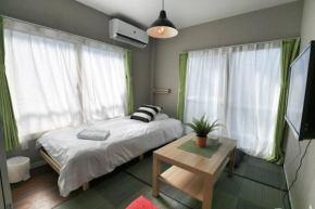 Edogawa Japanese Style Apartment 202 has direct access to Akihabara and Shinjuku, with convenient transportation and free WiFi